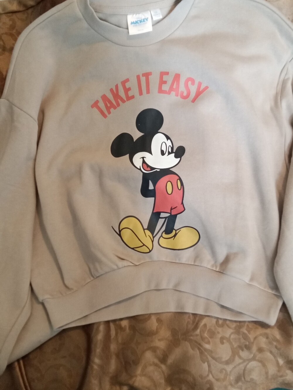 #025 Mickey 'Take It Easy' Graphic Sweatshirt - Beige with Red & Yellow